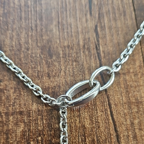 Vince Camuto Silver Necklace with Pendant - Picture 3 of 4